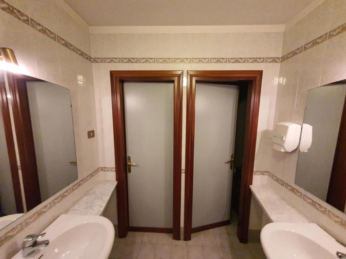 Bed and Breakfast Suore Concezioniste Missionarie - Carmen Salles Roma Zewnętrze zdjęcie